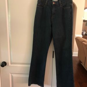 Levi’s perfectly slimming boot cut 512 jeans in 12